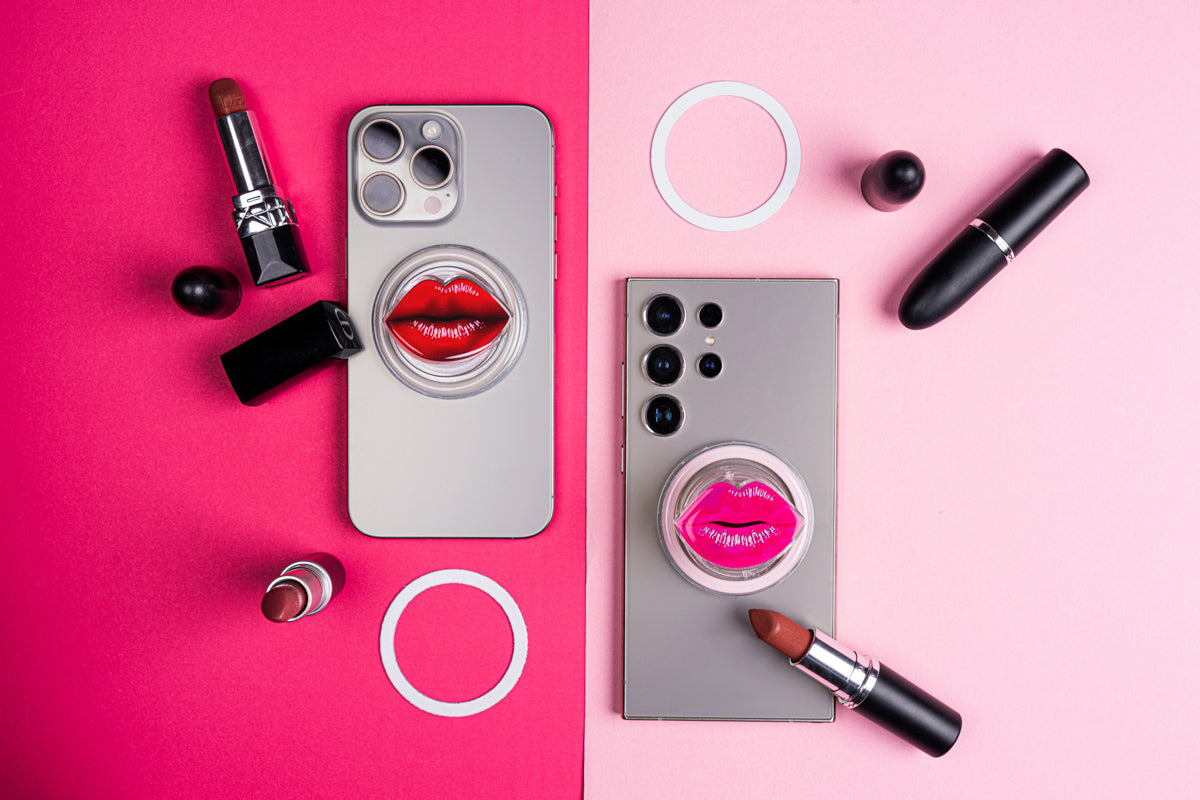 Kiss Emoji Magnetic Phone Grip, Wireless Charging and Adapter Ring